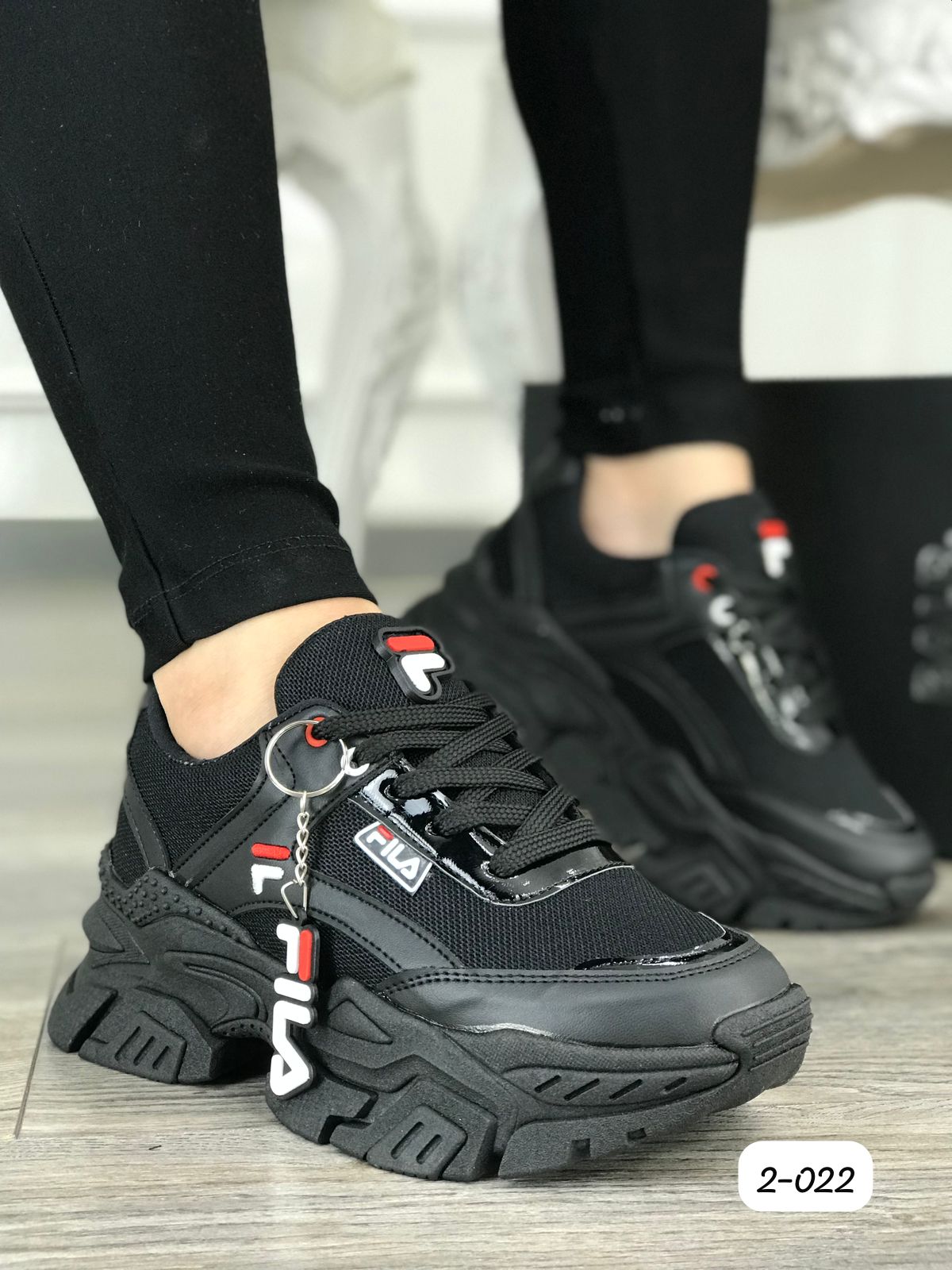 Tenis Fila Plataforma Mujer